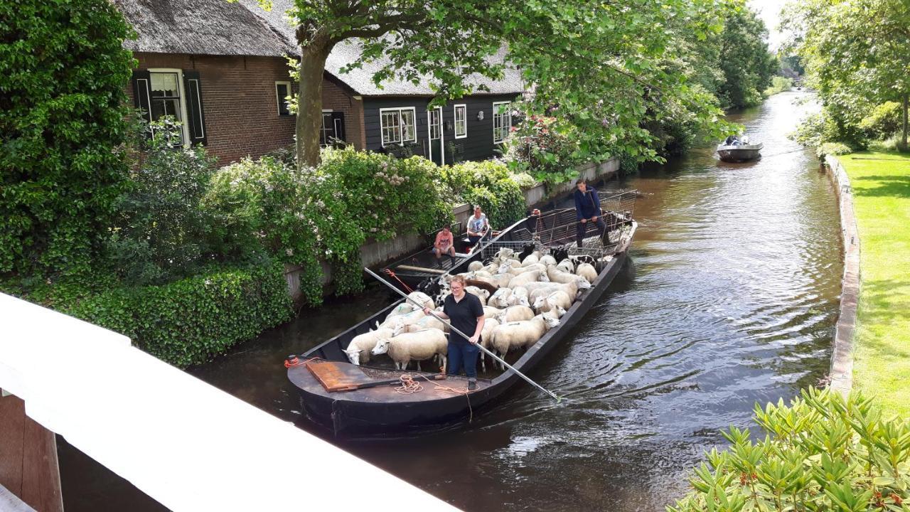Farmhouse Lodge Giethoorn Eksteriør bilde